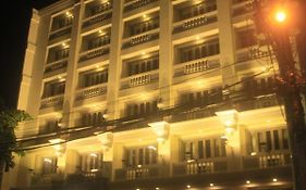 Herald Suites Polaris